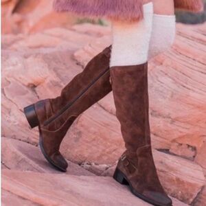 BORN CUPRA TALL BROWN SUEDE BOOTS SIZE 7 M  WESTERN